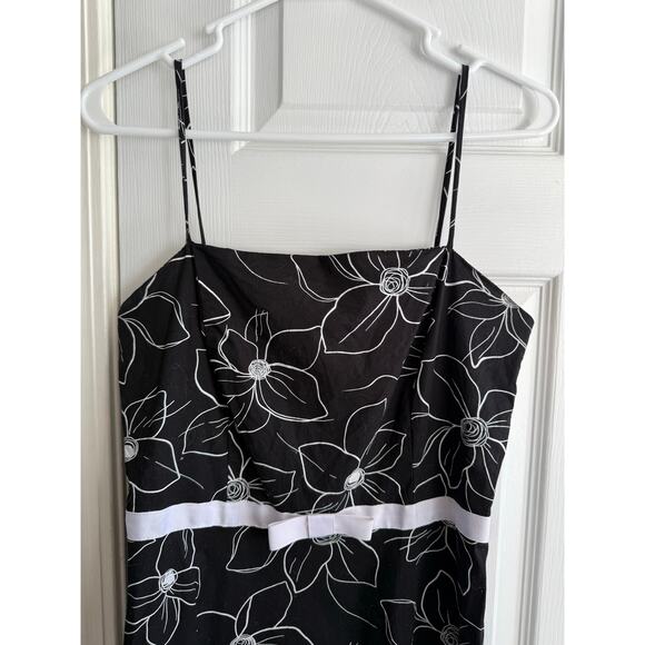 Vintage Y2K Rave Stretch Black and White Floral Dress Size Medium - Picture 4 of 5